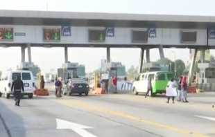 Transportistas y ferieros salen a “botear” en #Ecatepec ante crisis por #Covid-19