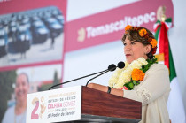 La mandataria mexiquense presentó su Segundo Informe Regional en Temascaltepec ante más de 15 mil personas de municipios del sur del estado.