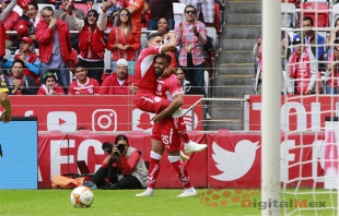 El Diablo vence 2 a 0 a Monarcas