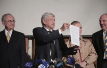 López Obrador anuncia alternativas y consulta nacional sobre construcción del NAIM