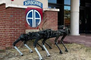 El perro robot fue desarrollado por la compañia Ghost Robotics