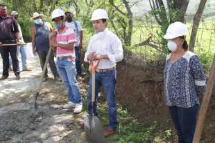 Anuncia Anthony Domínguez el arranque de 143 obras comunitarias