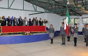 Mejoran telesecundarias en Huixquilucan