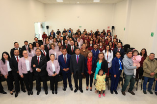 Asistentes durante el evento por el segundo aniversario del CREHA