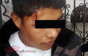#Toluca: golpean a menor en la  terminal para decomisarle mercancía