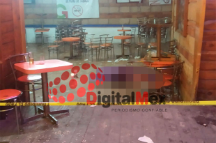 Autoridades municipales y la Fiscalía del Estado de México realizaron las diligencias correspondientes y trasladaron el cuerpo al Servicio Médico Forense.