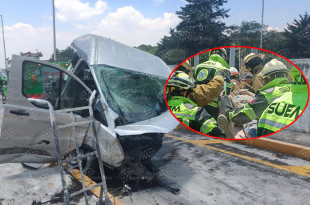 Un hombre quedó prensado y con lesiones de gravedad tras un aparatoso accidente registrado en la autopista México-Toluca, a la altura de la caseta de cobro de Ocoyoacac.