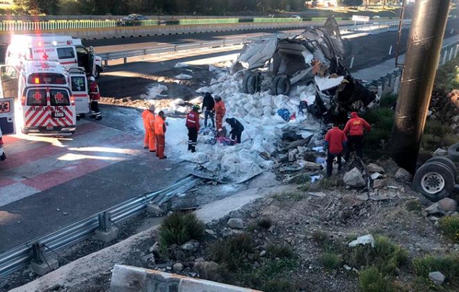 Otro camionazo en la Lerma-La Marquesa; cuatro heridos