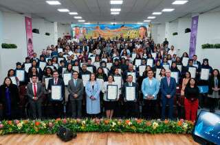 Reiteró que la CODHEM es un referente nacional en formación especializada y que los egresados provienen de diversos contextos laborales y académicos