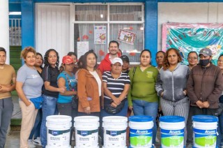En la escuela, ubicada en El Tejocote, Rescala aseguró que con acciones como esta, las niñas y los niños pueden aprender mejor en espacios dignos y seguros.