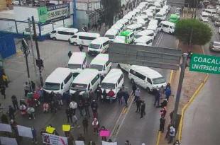 El tráfico generó filas kilometricas de automoviles.