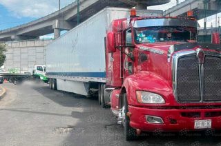 Mujer de 48 años perdió la vida frente a Plaza Sendero sobre Paseo Tollocan