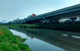 Vierte Reciclagua agua envenenada en ejidos de San Mateo Atenco