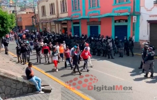 #Video: Comerciantes de #Toluca exigen apoyos o que los dejen trabajar