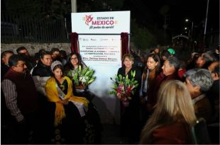La gobernadora reconoció el trabajo de la presidenta municipal de Texcoco.