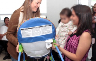 Metepec apoya a madres adolescentes con becas educativas