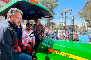 Autoridades estatales y municipales distribuyeron maquinaria agrícola y órdenes de pago como parte de los programas Transformando el Campo y Rescate del Campo.