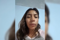 La exservidora pública pide el respaldo de la gobernadora Delfina Gómez y advirtió que, de no obtenerlo, acudirá con colectivos feministas a la conferencia mañanera de la presidenta Sheinbaum.