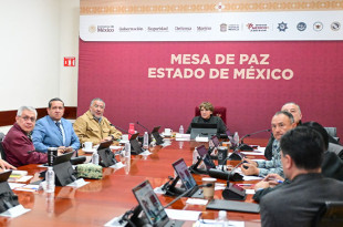 Mesa de Paz encabezada por la gobernadora Delfina Gómez.