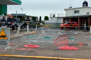 Al lugar llegó una camioneta donde sujetos armados comenzaron a dispararles para luego huir