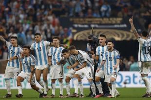 La albiceleste se coloca en un selecto grupo de países ganadores de una Copa Mundial.