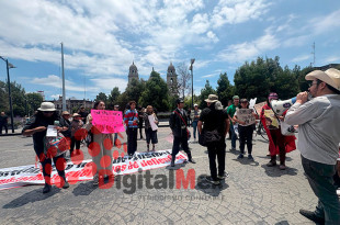 Los manifestantes advirtieron que no se trata de una protesta aislada, pues anunciaron que cada fin de semana realizarán actividades de concientización