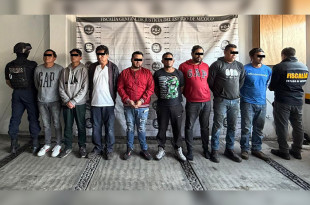 Los detenidos y los bienes asegurados fueron puestos a disposición de la FGJEM, que determinará su situación jurídica por los delitos de robo agravado y asociación delictuosa.