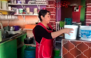 Habitantes de Toluca se preparan para la falta de agua