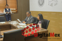 El diputado Octavio Martínez Vargas y la legisladora María del Carmen de la Rosa.