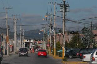 Realizar oportunamente las actividades de mantenimiento de postes de luz y luminarias