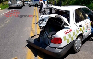 Fuerte accidente de taxi en la Toluca-Villa Victoria