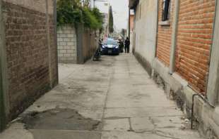 Los hechos se reportaron esta mañana, en un domicilio del callejón San Juan, esquina con calle Zacatenco de la colonia San Francisco Cuautliquixca