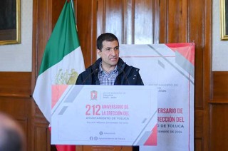 El Alcalde Juan Maccise estuvo presente en la conmemoración del CCXII Aniversario de la instalación del primer Ayuntamiento de Toluca