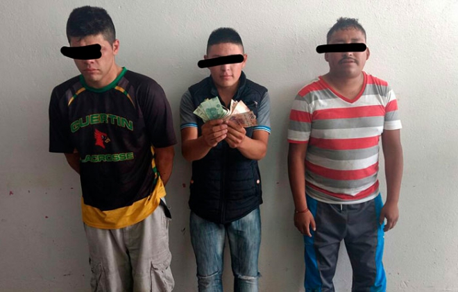 Capturan a tres extorsionadores en Ixtapaluca
