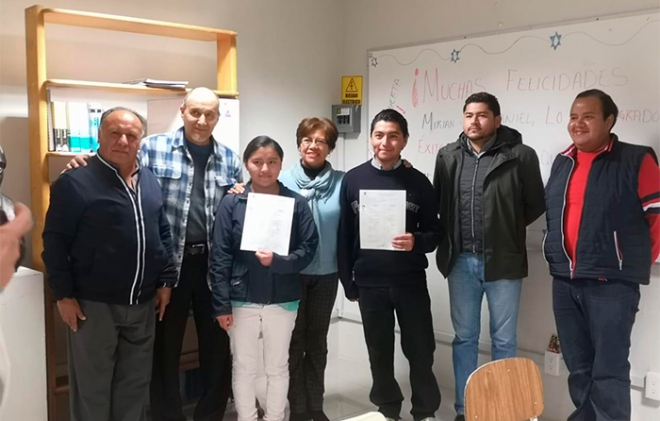 Conquistan habitantes de #Metepec estudios de Preparatoria