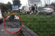 Un joven murió y su acompañante resultó gravemente herido tras un accidente de motocicleta en Boulevard Aeropuerto, en Toluca.