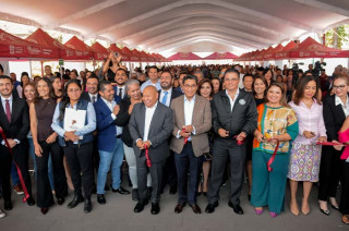 Actualmente se acercan más de 125 servicios legales y sociales, entre los que destacan testamentos, actas de nacimiento, asesorías legales, registro de predios, entre otros.