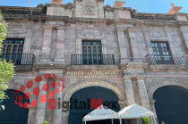 Desde la oposición, el coordinador de la bancada del PAN, Pablo Fernández de Ceballos, indicó que su grupo pedirá que acudan los titulares de Seguridad, Finanzas y Movilidad