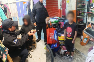 El niño de seis años fue resguardado por autoridades municipales tras ser localizado solo en un mercado de Ecatepec