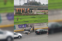 El accidente ocurrió antes del paso deprimido de Avenida Tecnológico, a la altura del Pueblo Mágico de Metepec. 