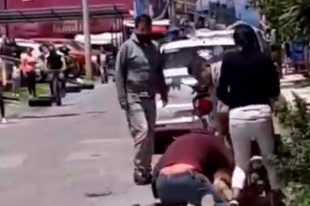 #Video #SanMateoAtenco: Hombre es atacado por perros al intentar salvar a su mascota