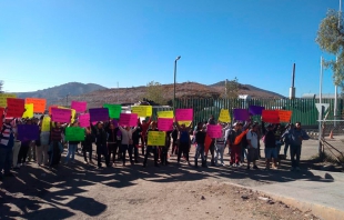 Clausuran relleno sanitario en Atizapán y pepenadores se manifiestan