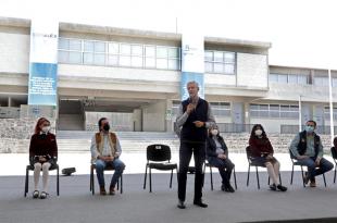 El gobernador Alfredo Del Mazo Maza entregó la reconstrucción de la Escuela Preparatoria Oficial Núm. 94, en Ecatepec