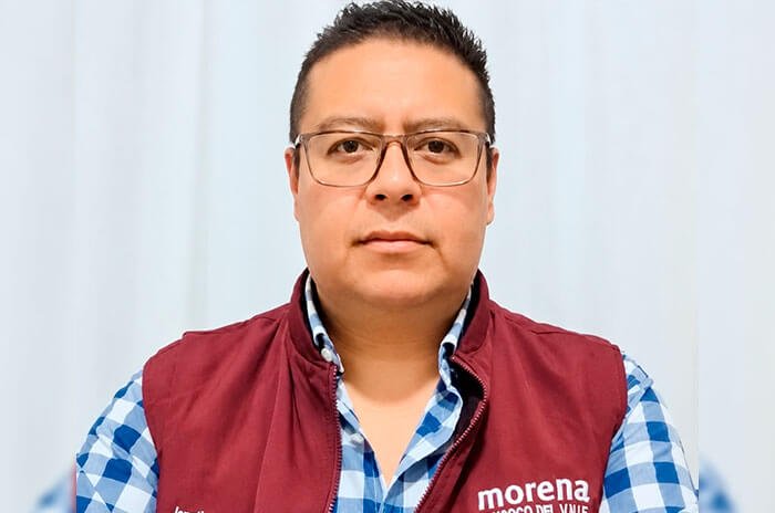Jonathan Isassi Reyes formalizó su registro en la convocatoria interna de Morena para coordinar los Comités de Defensa de la Transformación en Tenango del Valle.