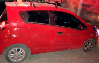 Huachicoleros provocan incendio en Melchor Ocampo; uno era policía