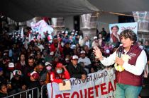 Se ha reunido con unos 250 mil militantes y simpatizantes en 33 municipios.