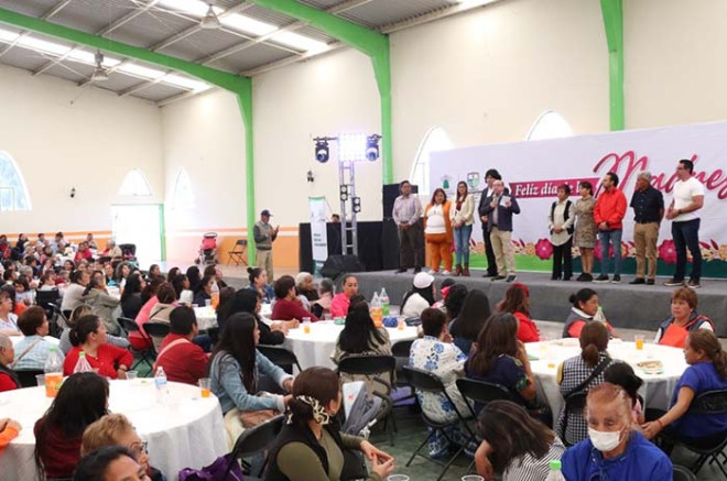 Durante esta jornada conmemorativa, el alcalde, acompañado de los integrantes del Cabildo, visitará comunidades como San Antonio Acahualco, Contadero, Cabecera, San Luis Mextepec, San Cristóbal y San Pedro Tejalpa, entre otras.