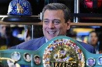William Zepeda se prepara para enfrentar a Giovanni Cabrera en California.