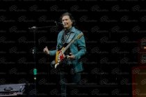 Más de 120 mil personas acudieron al concierto de Caifanes en la explanada del Mercado Juárez, donde la afluencia rebasó la capacidad del recinto.