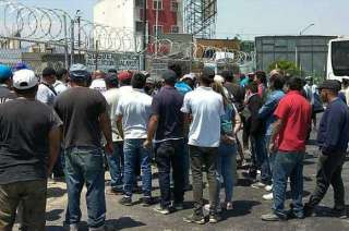 Trabajadores bloquearon por más de una hora la Avenida Central, en el municipio de Ecatepec